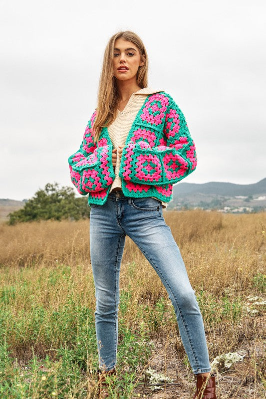 Floral Two-Tone Square Open Knit Crochet Cardigan - Nexusni