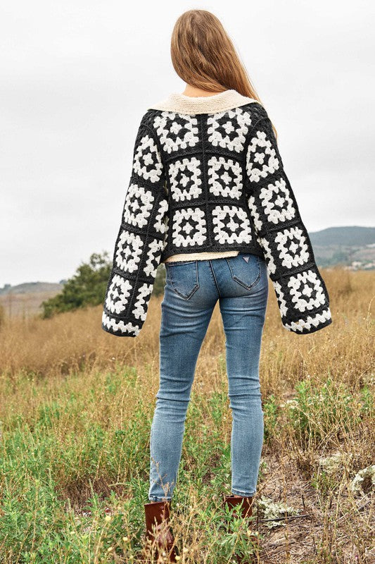 Floral Two-Tone Square Open Knit Crochet Cardigan - Nexusni